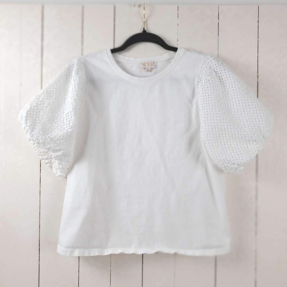MNK White Cotton Eyelet Puff Sleeve Knit Top Crew Neck Large